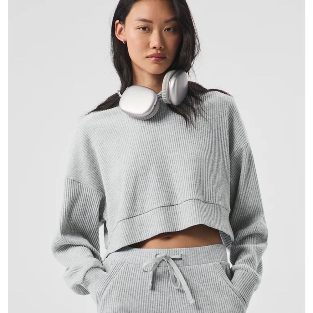 Alo Sweatshirt